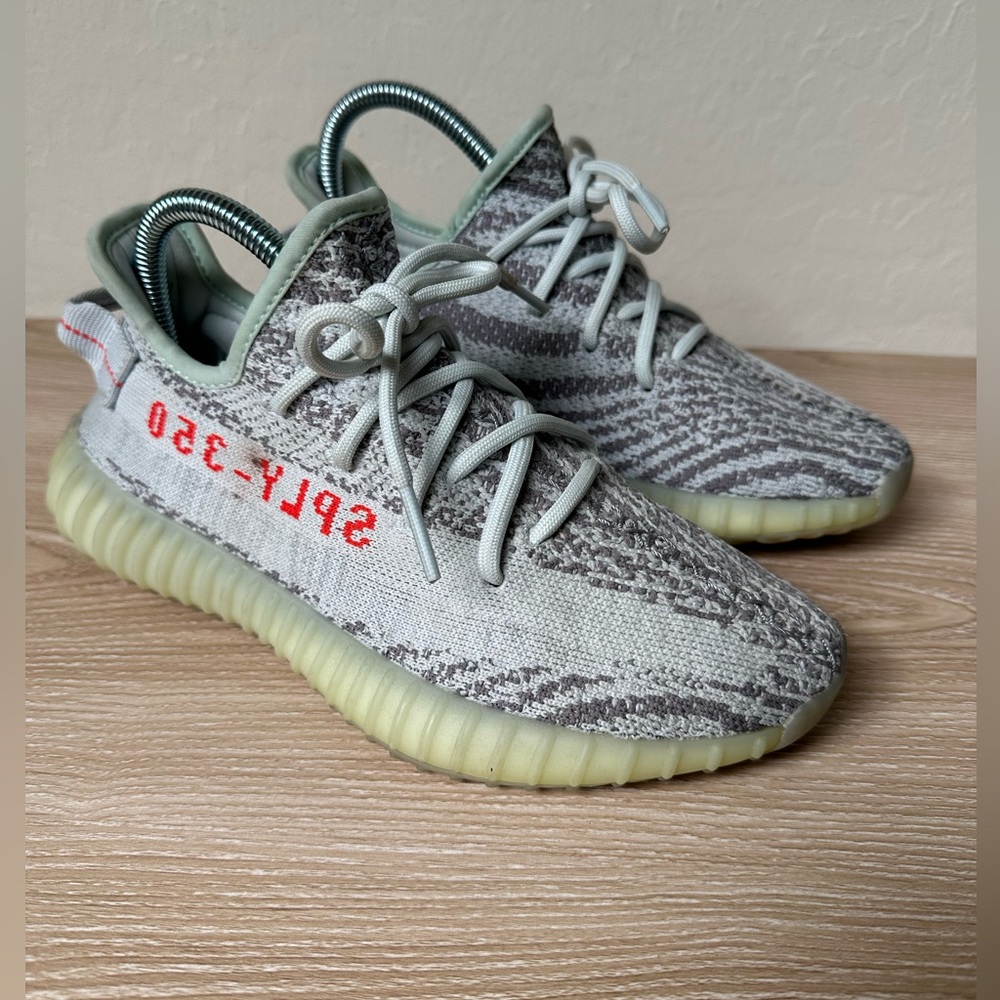 Yeezy Boost 350 V2 Blue Tint Sneaker Adidas Kanye Size 7.5
